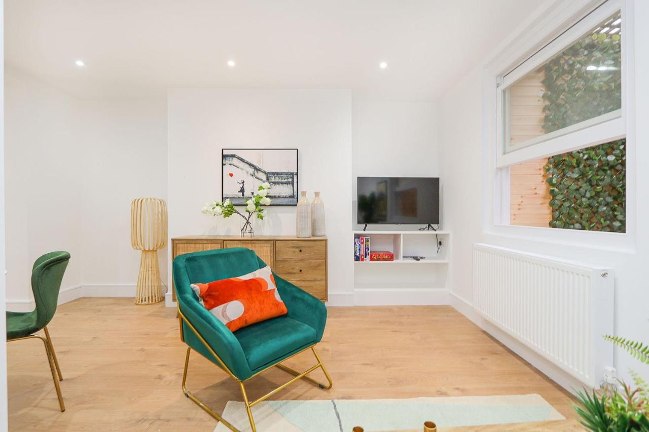 The London Secret, 1 Bed Flat With Patio - Zone 2 Apartment Exterior photo